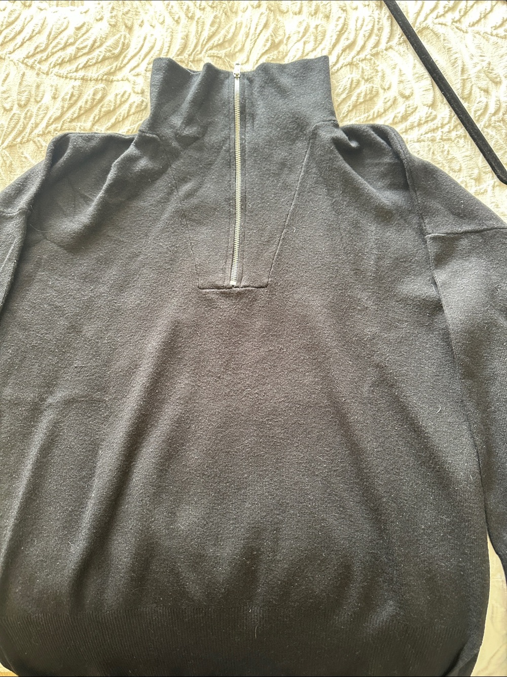 Abercrombie black sweater